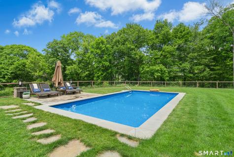 198 Little Fox Lane Southbury CT 06488
