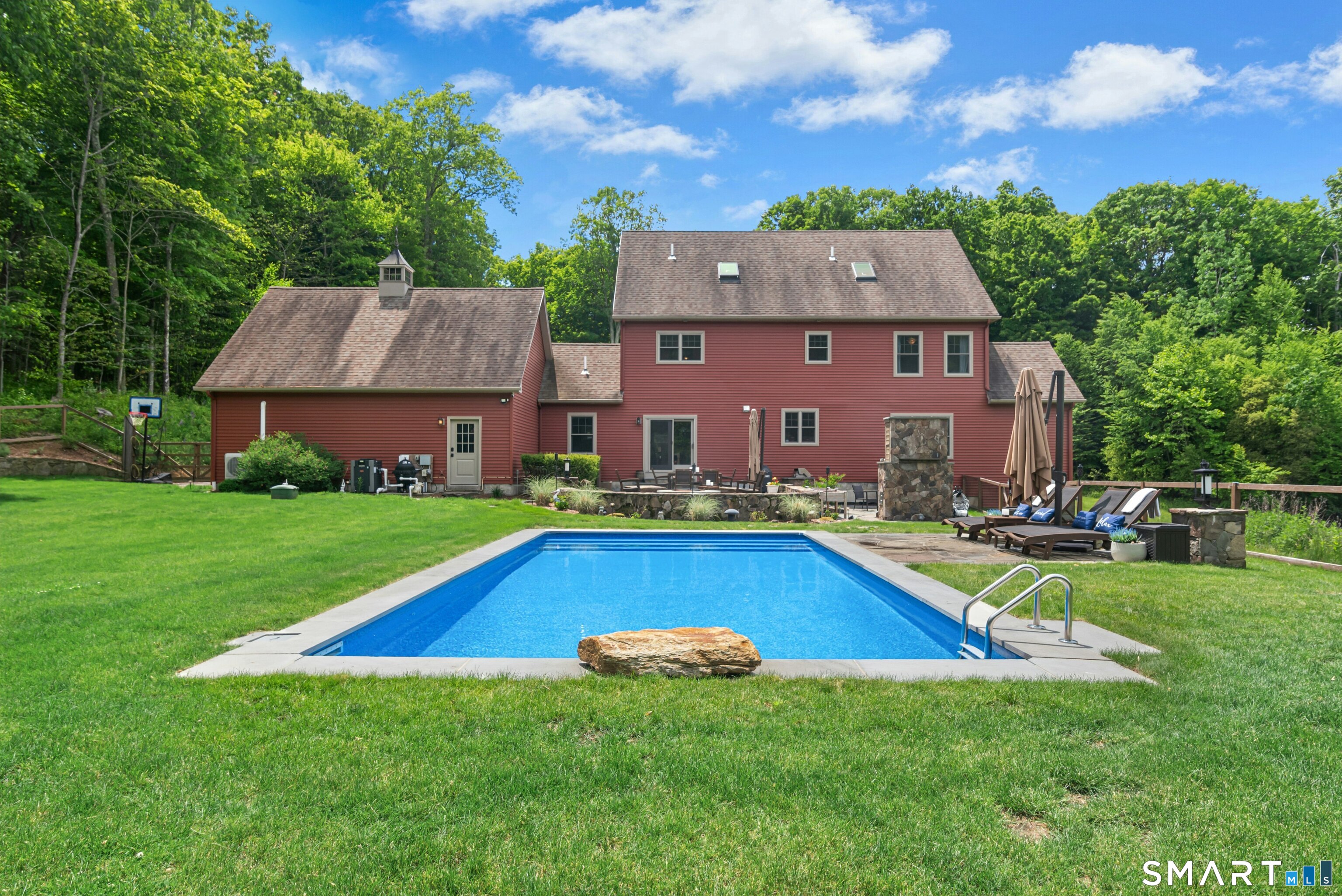 198 Little Fox Lane Southbury CT 06488