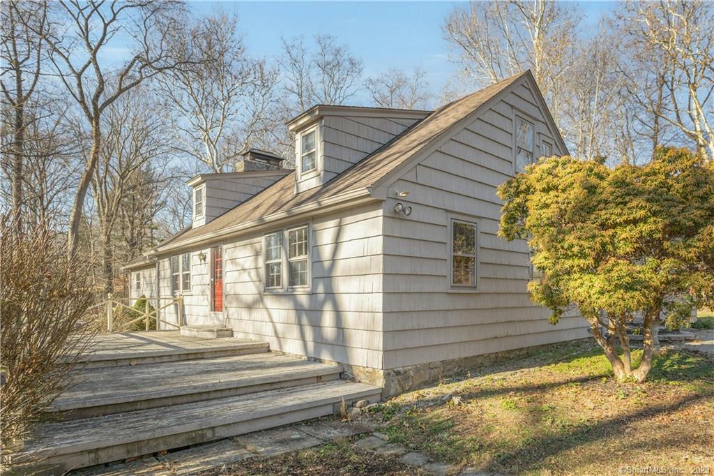 5 Old Belden Hill Court Norwalk CT 06850