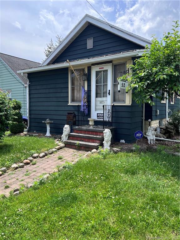 52 Camden Street Milford CT 06461