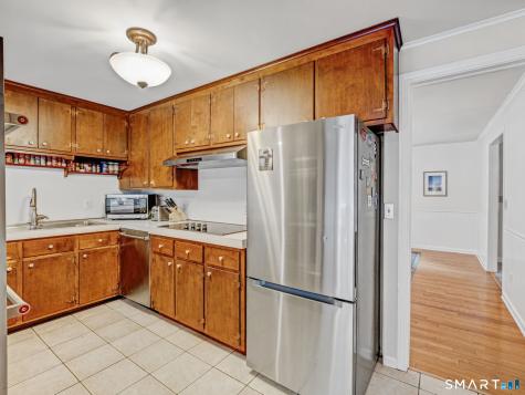 77 Beach Street Litchfield CT 06759