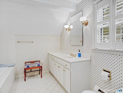 77 Beach Street Litchfield CT 06759