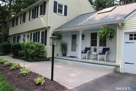 47 Farmstead Lane Simsbury CT 06092
