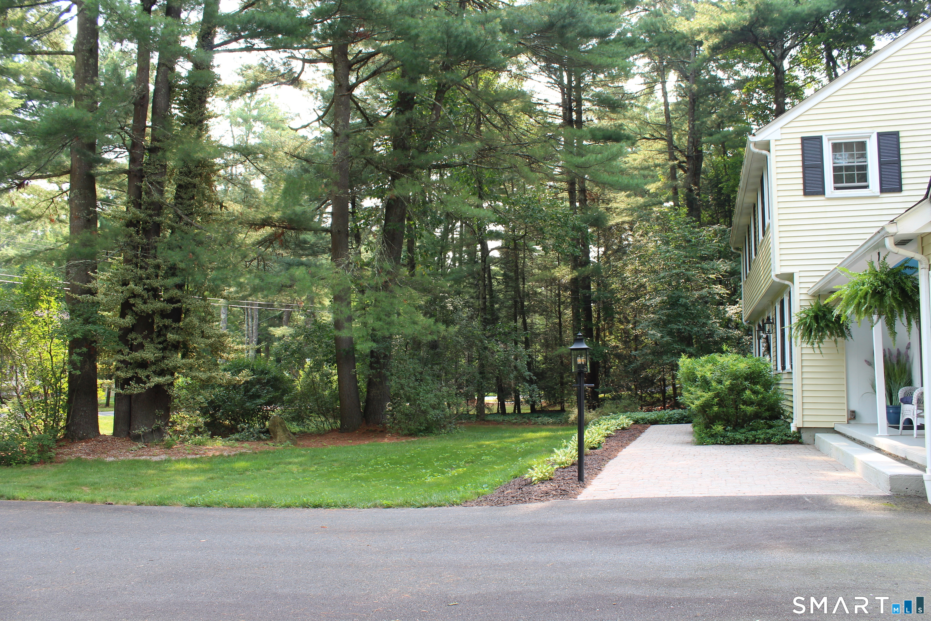 47 Farmstead Lane Simsbury CT 06092