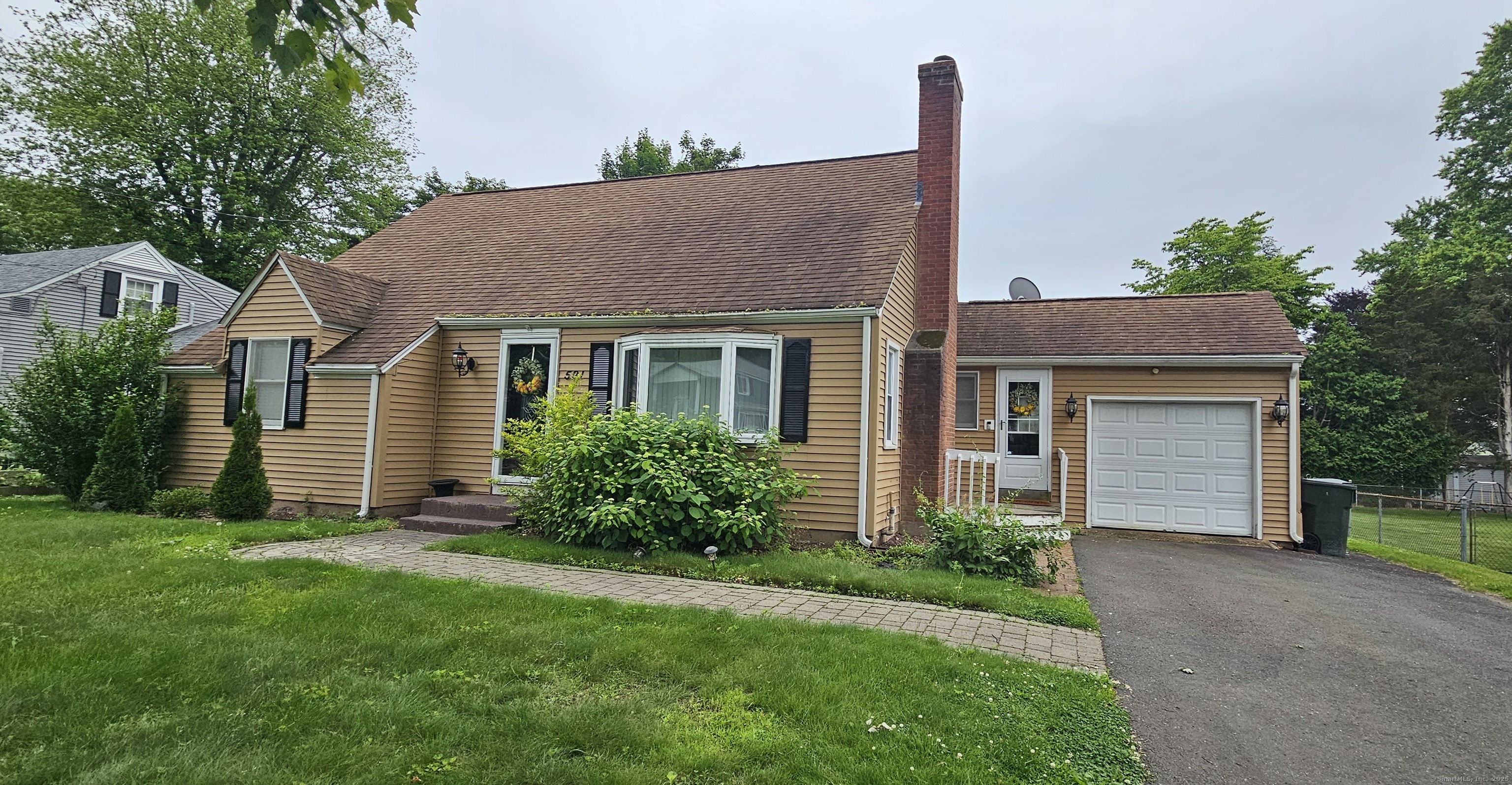 591 Oak Street East Hartford CT 06118