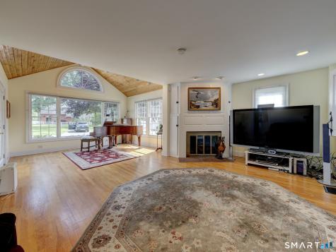 960 Main Street South Windsor CT 06074