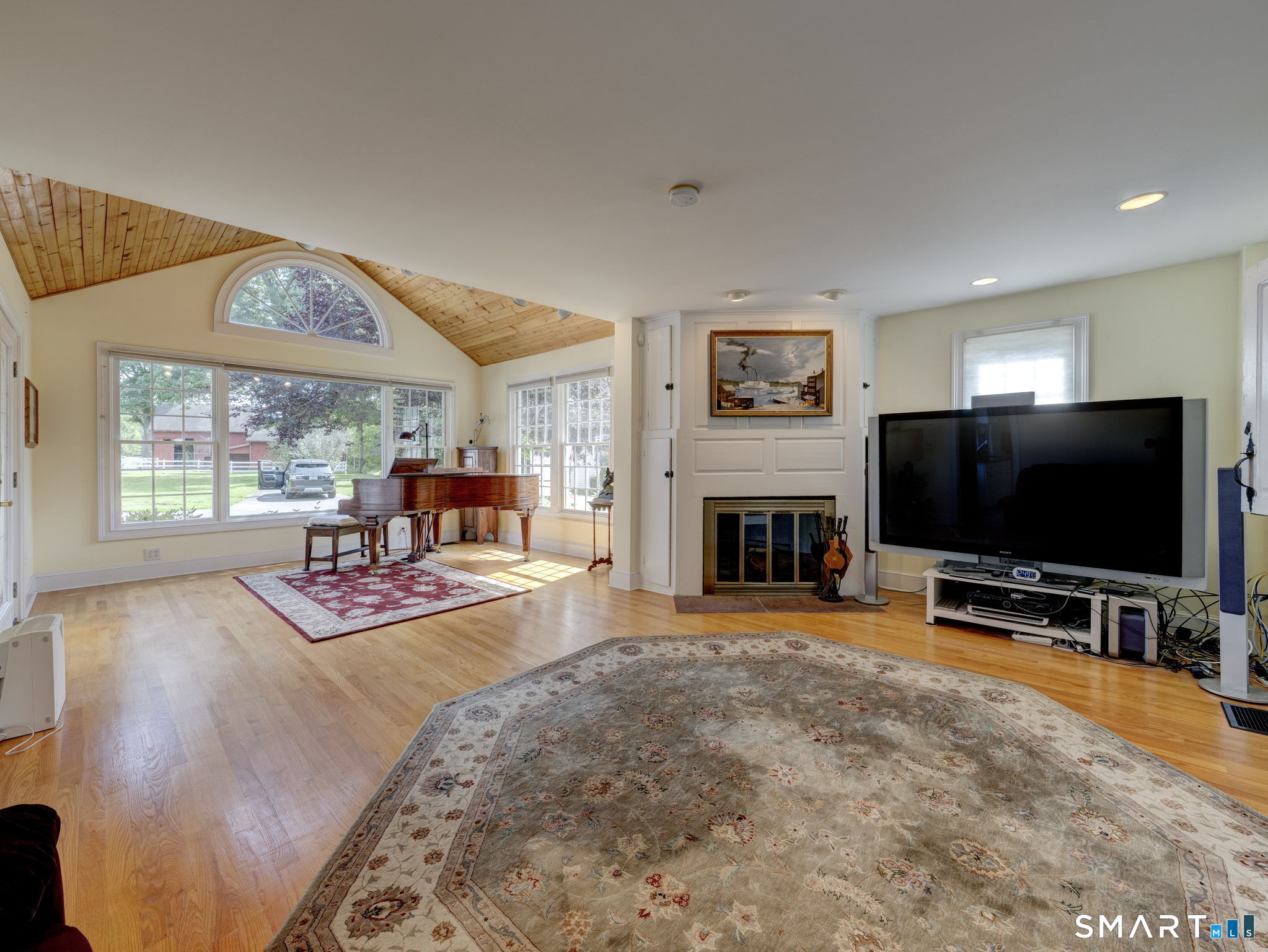 960 Main Street South Windsor CT 06074