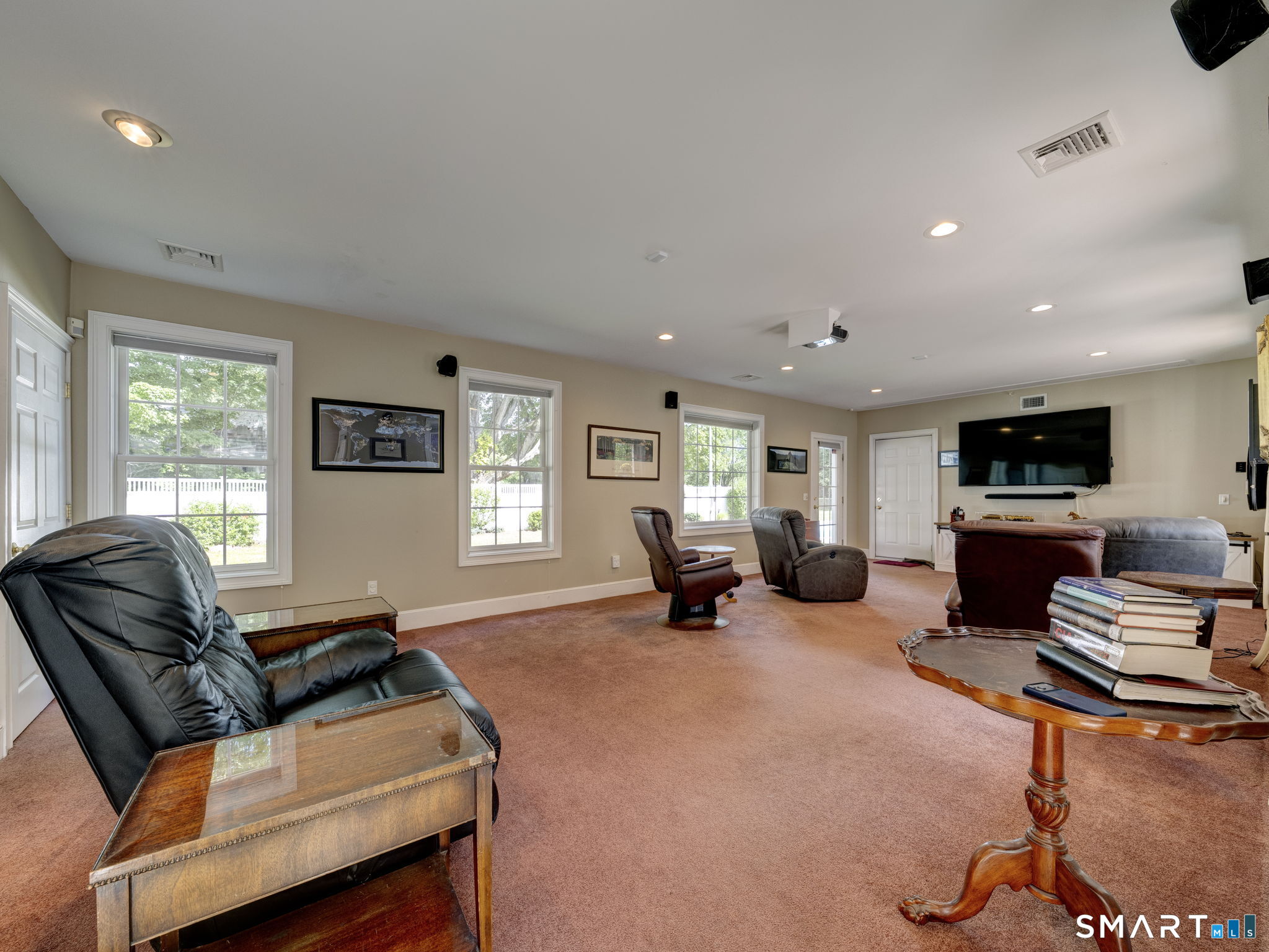 960 Main Street South Windsor CT 06074