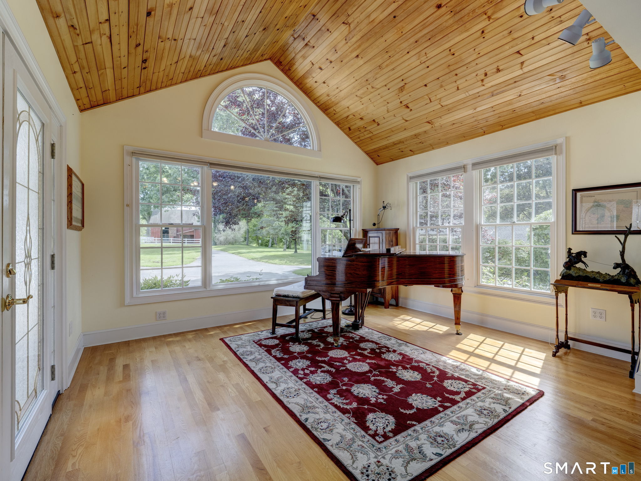 960 Main Street South Windsor CT 06074