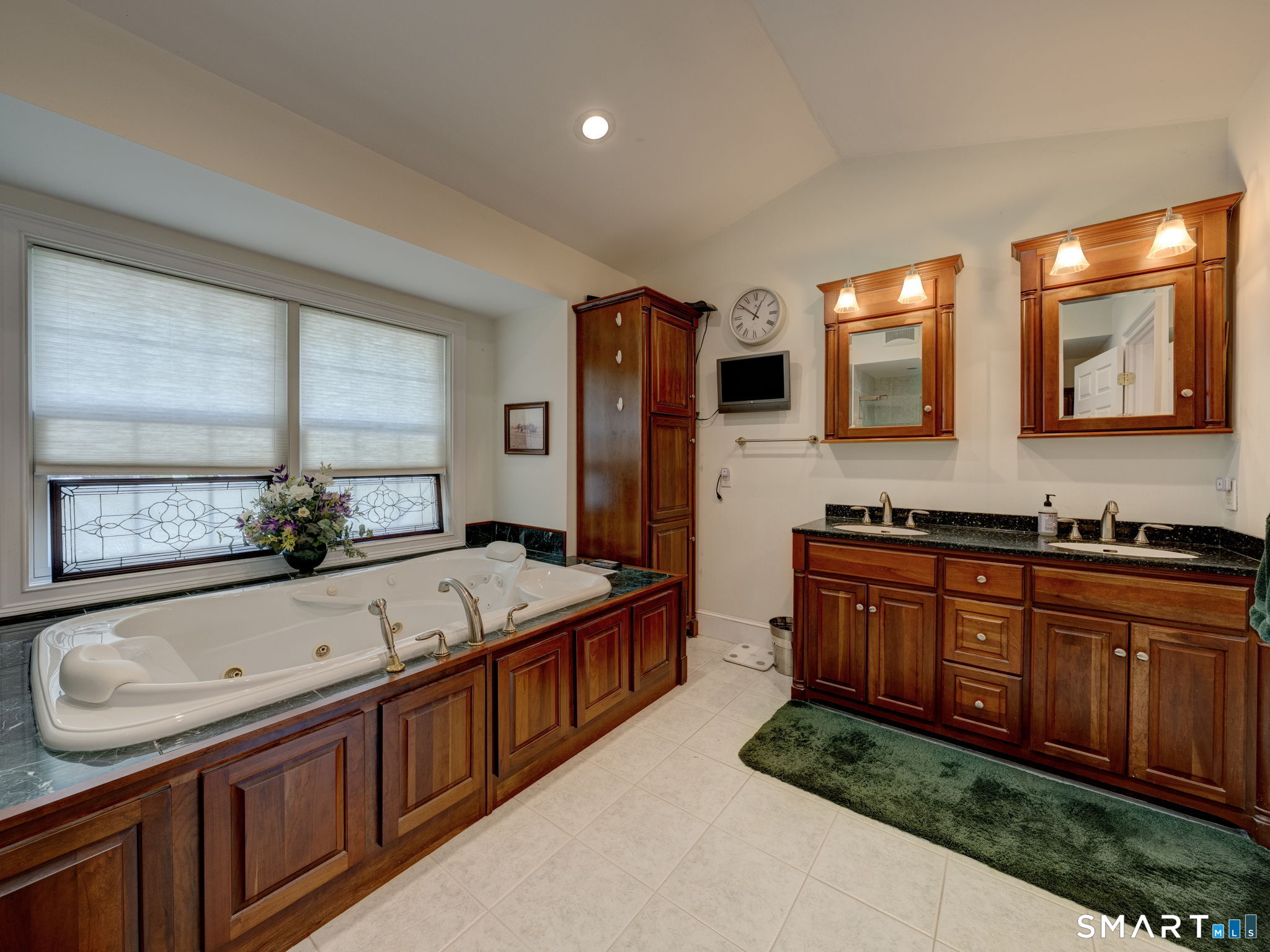 960 Main Street South Windsor CT 06074