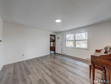 Bloomfield CT 06002