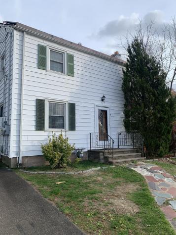 6 Norway Road North Haven CT 06473