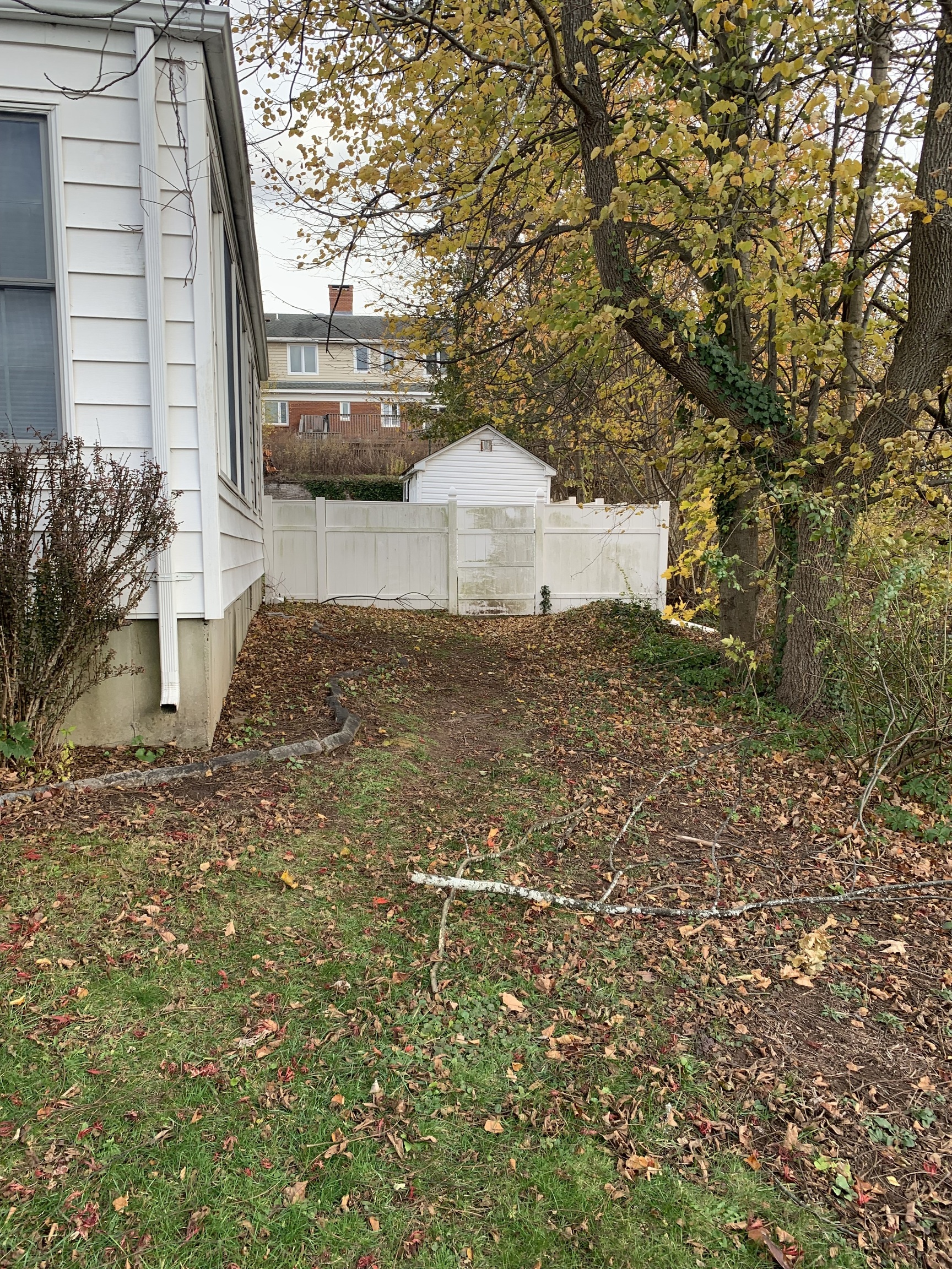 6 Norway Road North Haven CT 06473