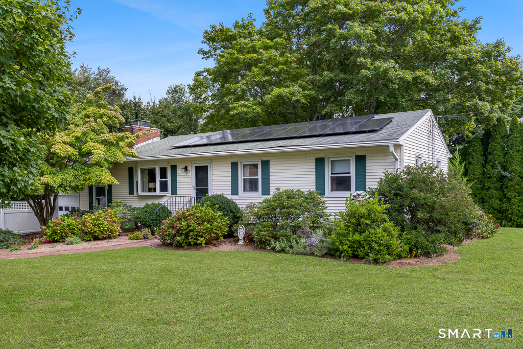 2 Hill Top View Clinton CT 06413