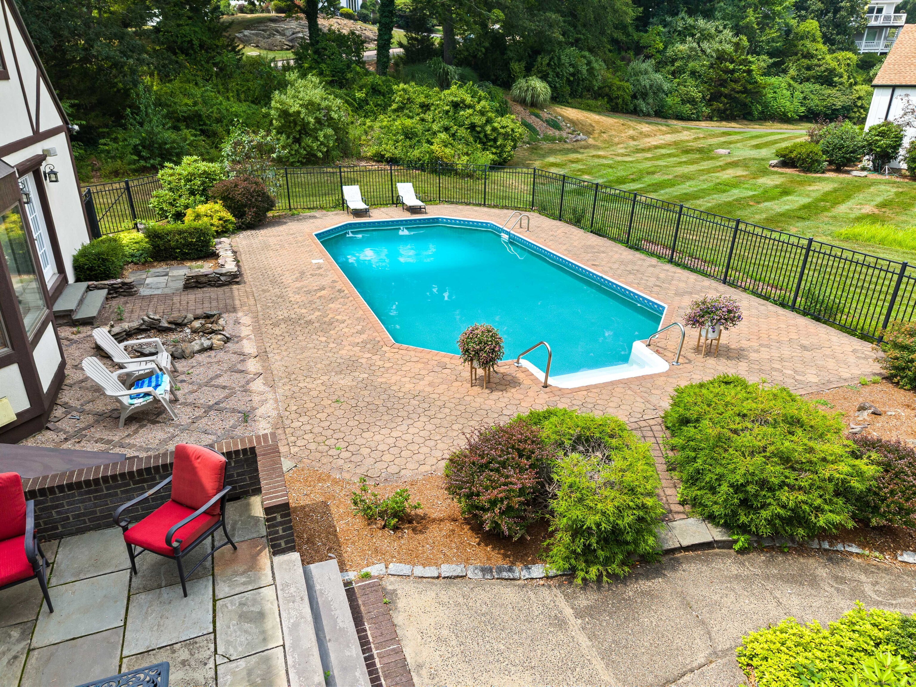 22 Hickory Hill Lane Branford CT 06405