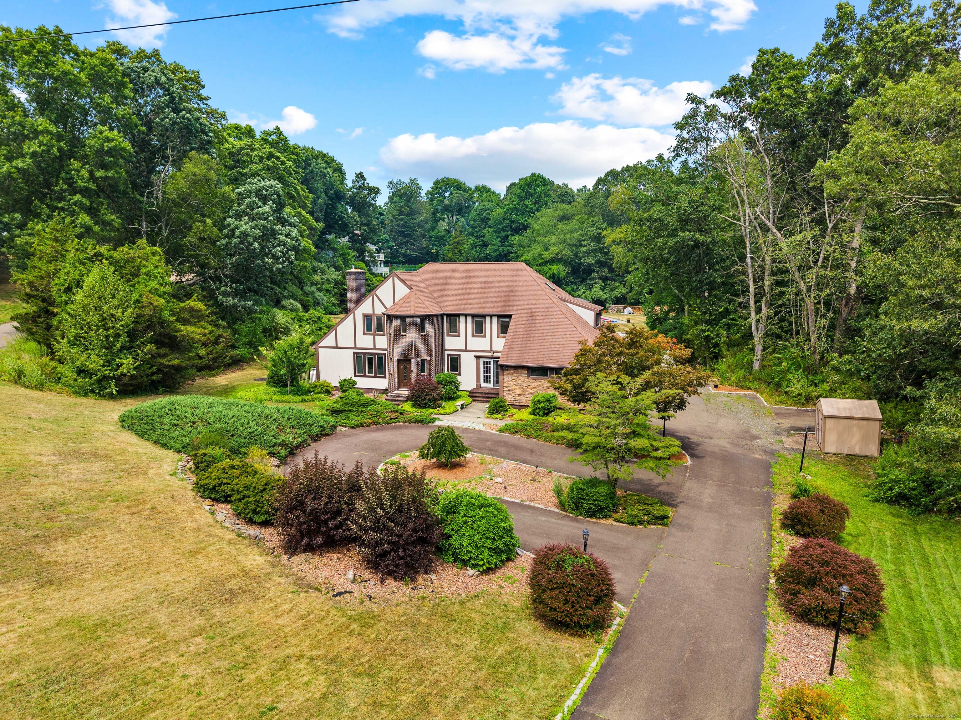 22 Hickory Hill Lane Branford CT 06405