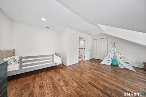 1 Heritage Court Wolcott CT 06716