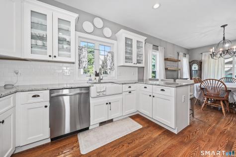 1 Heritage Court Wolcott CT 06716