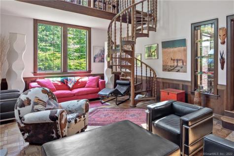 15 Tunxis Trail Redding CT 06896