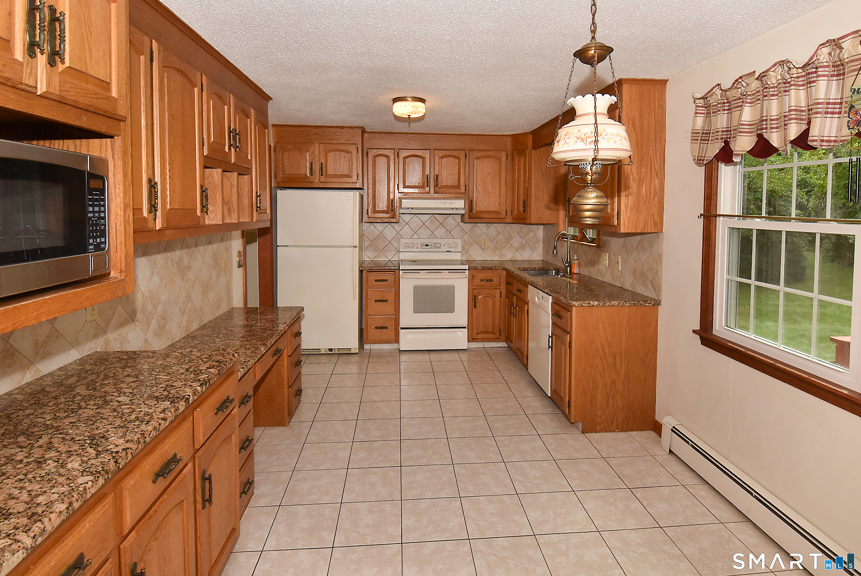 50 Valley View Drive South Windsor CT 06074