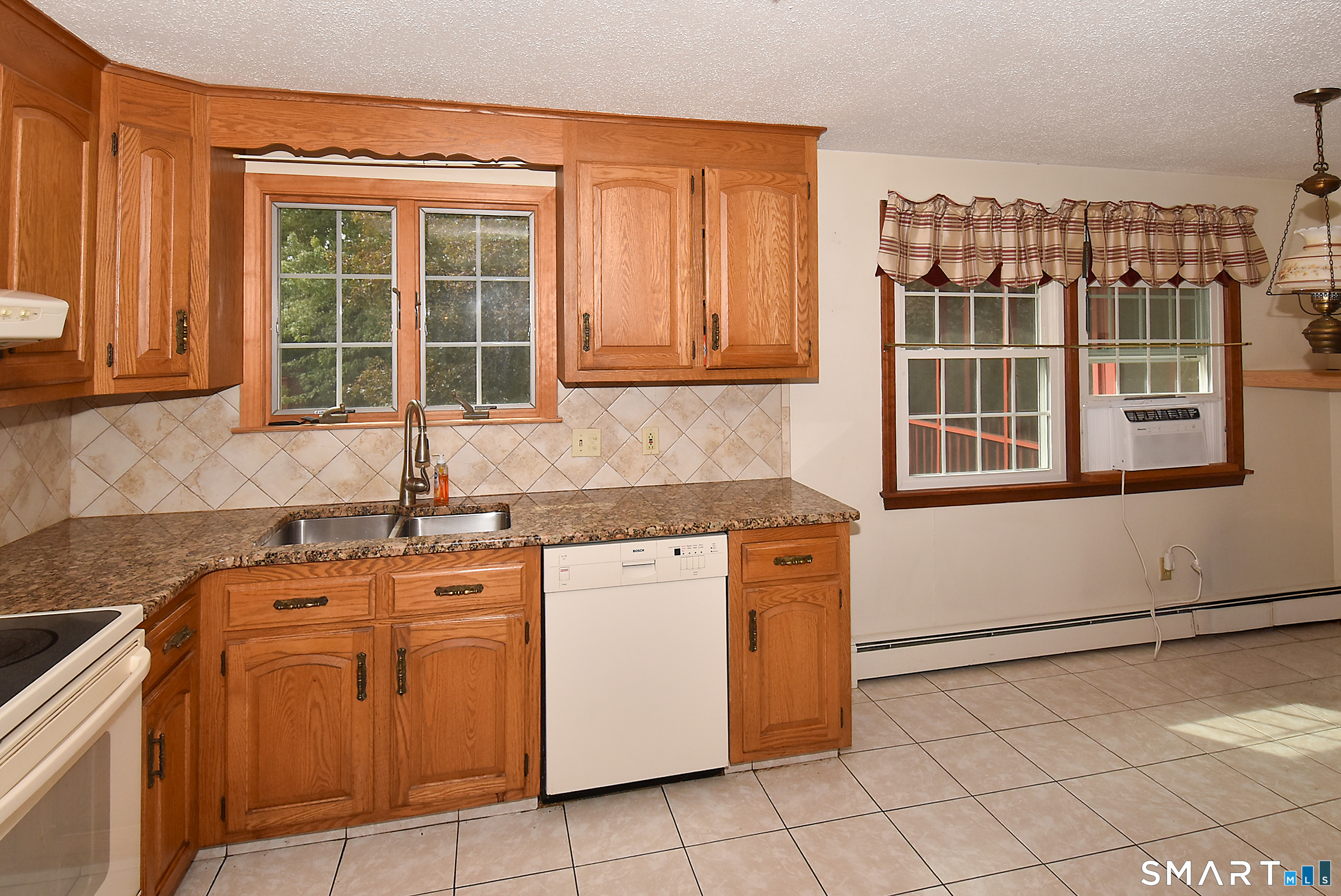 50 Valley View Drive South Windsor CT 06074