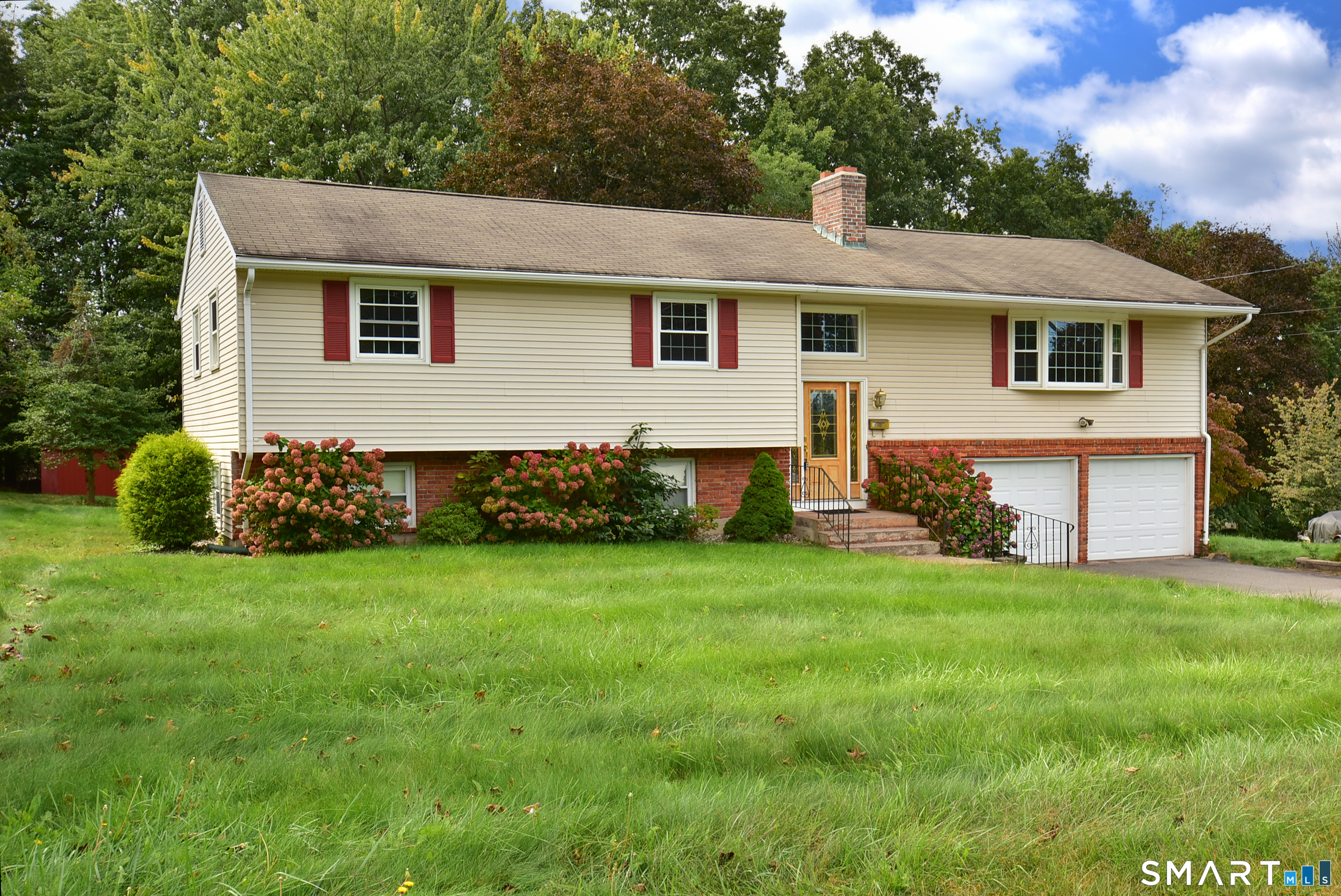50 Valley View Drive South Windsor CT 06074