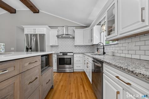 103 Village Street North Branford CT 06472