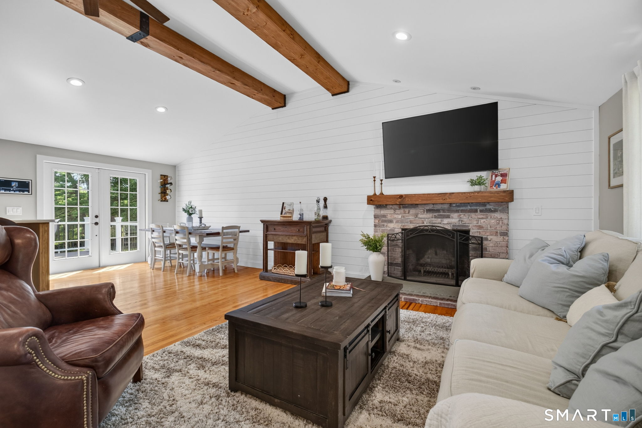 103 Village Street North Branford CT 06472