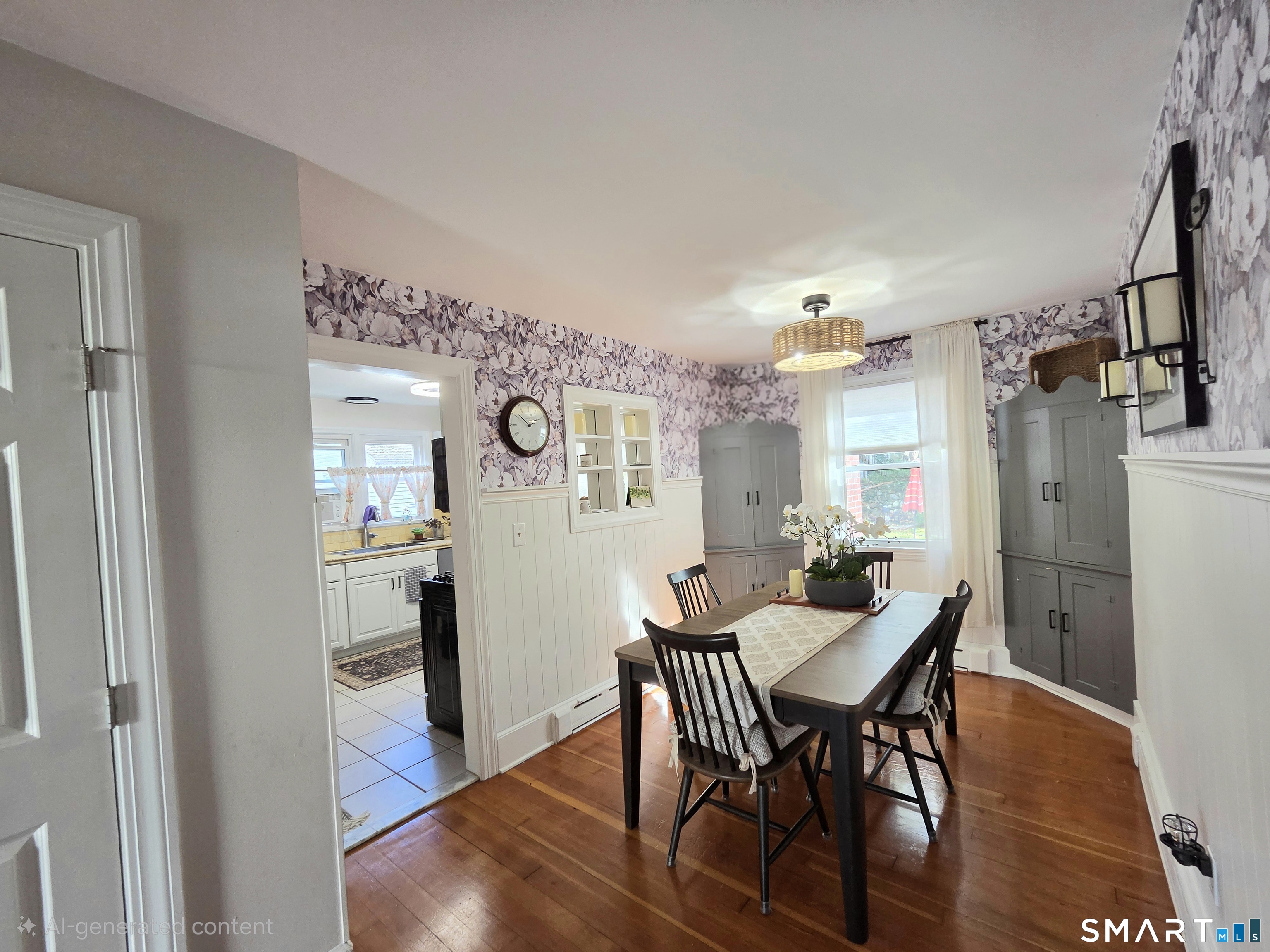 12 Mansfield Road New London CT 06320