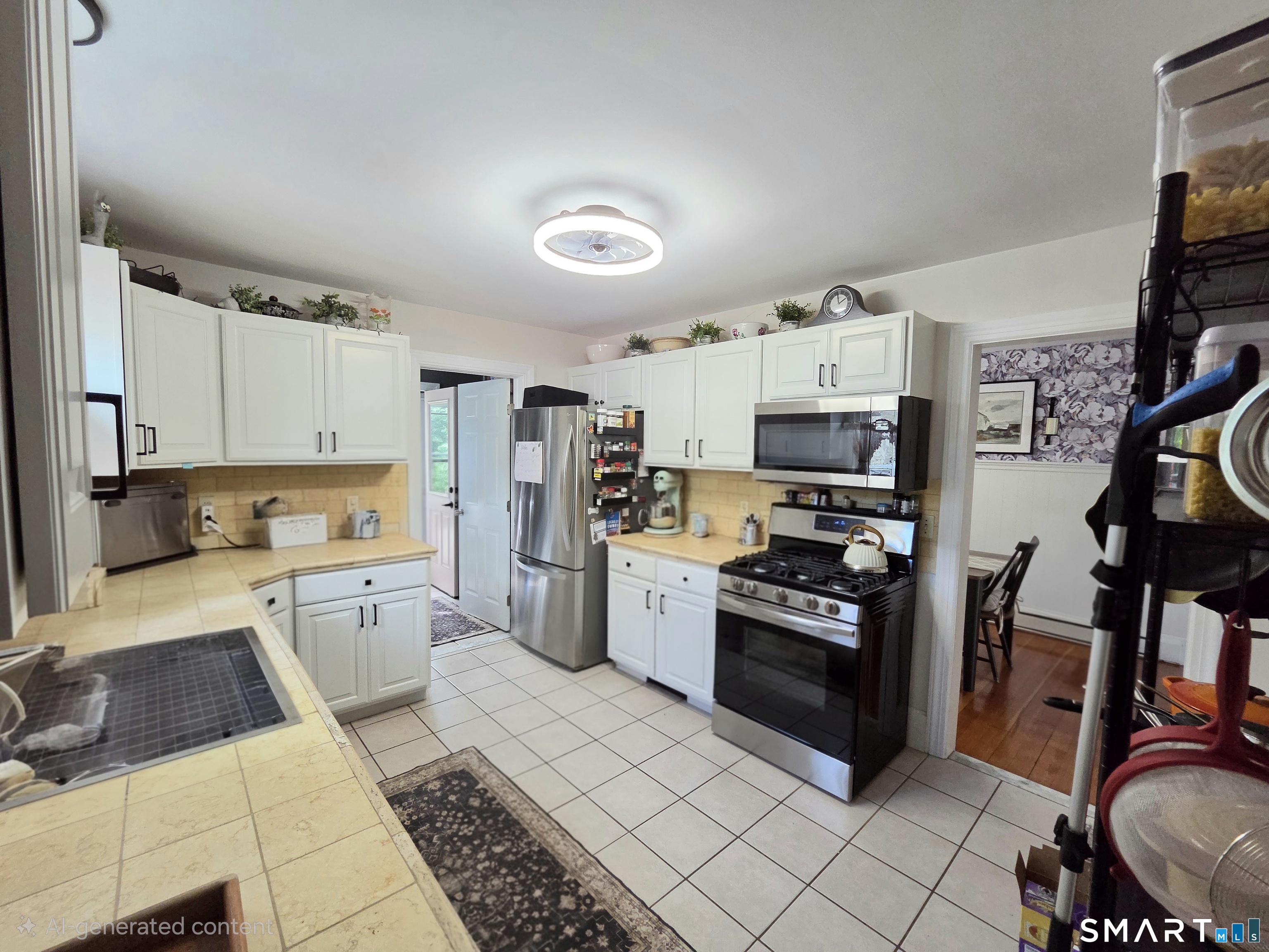 12 Mansfield Road New London CT 06320