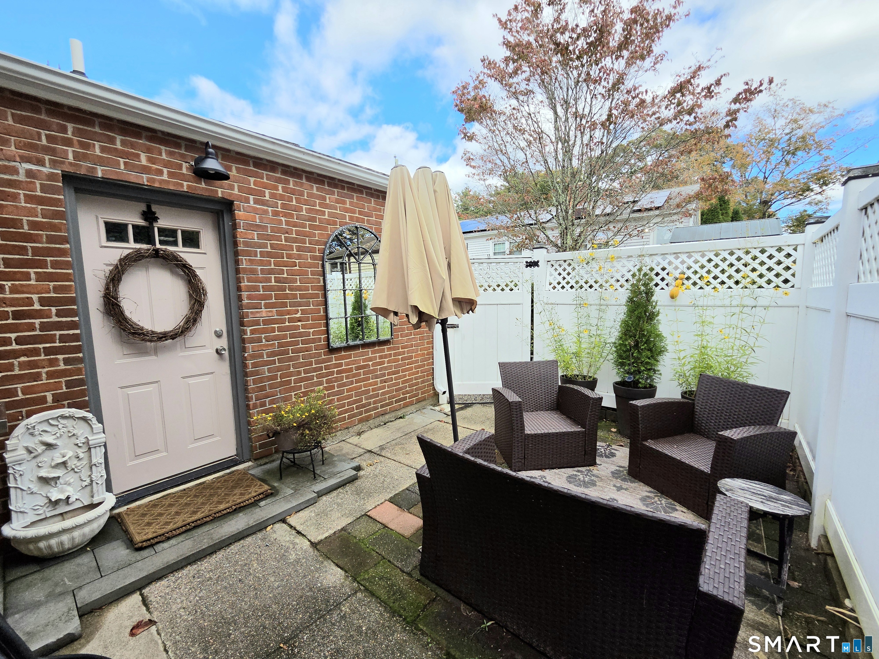 12 Mansfield Road New London CT 06320