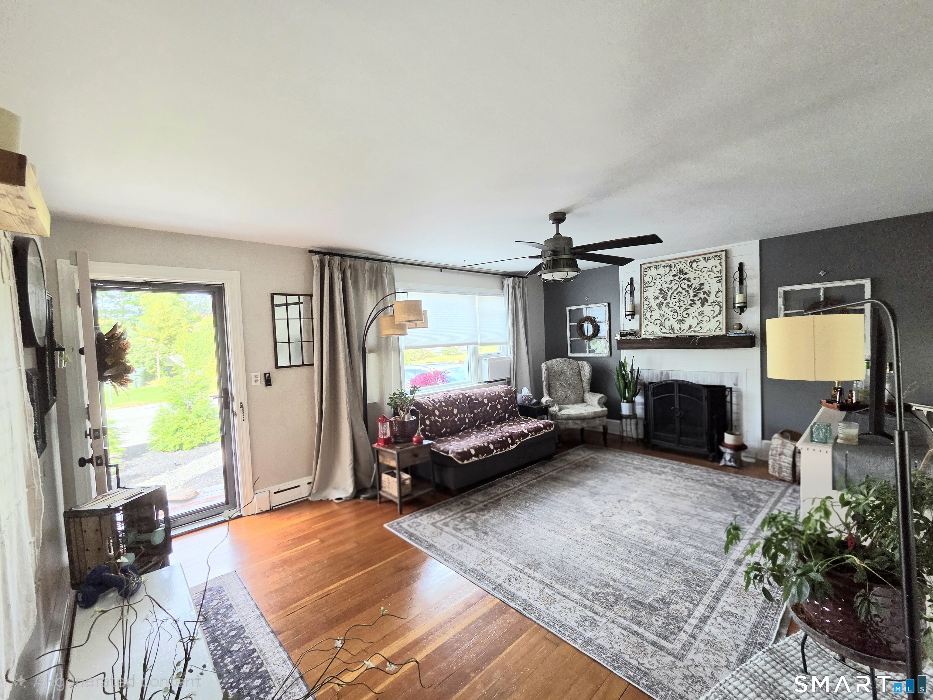 12 Mansfield Road New London CT 06320
