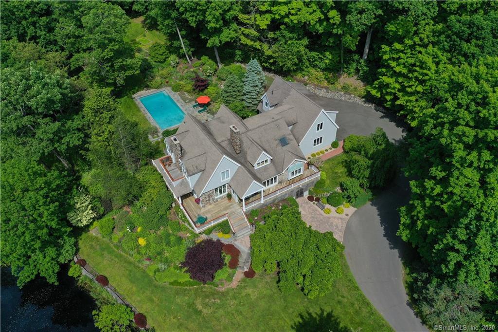 551 Deercliff Road Avon CT 06001