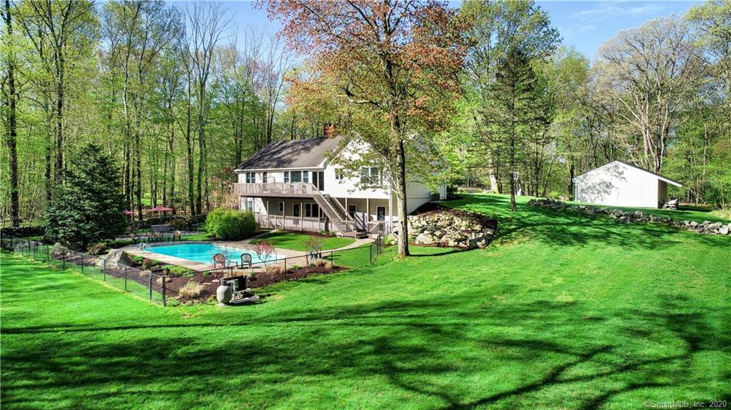 46 Powder Horn Hill Weston CT 06883