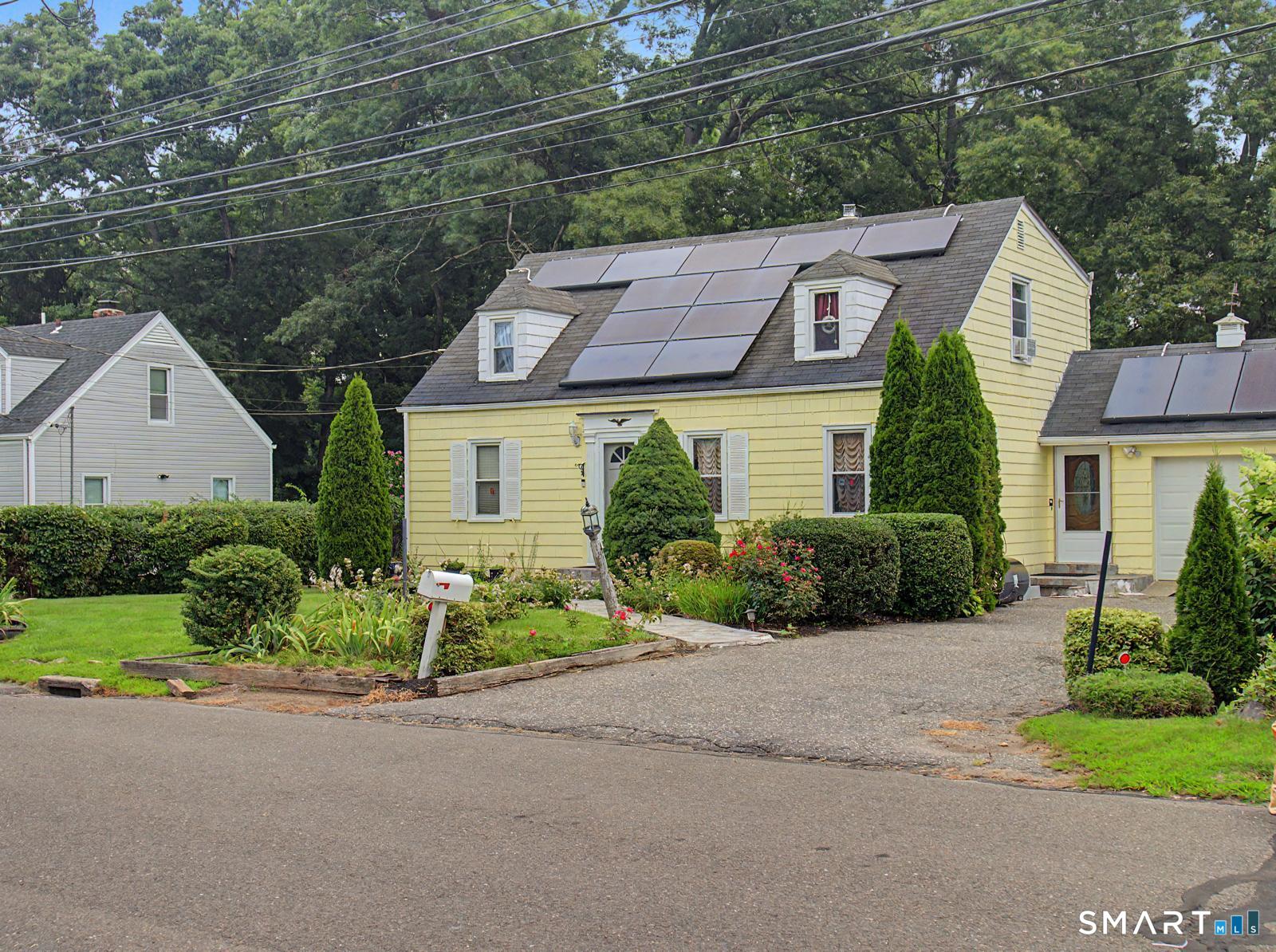 142 Travis Drive Bridgeport CT 06606