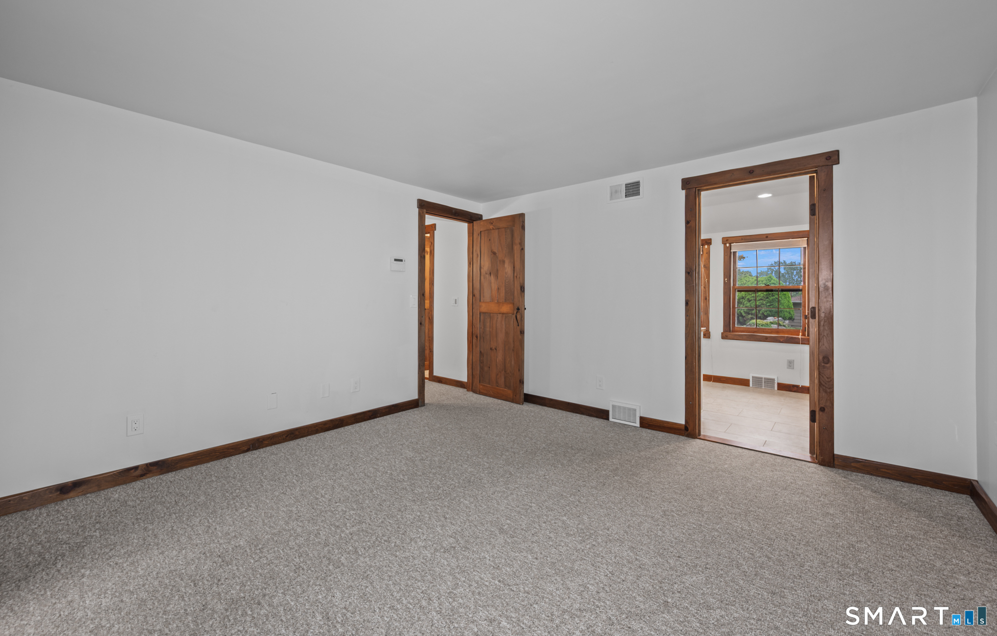 4898 Main Street Stratford CT 06614