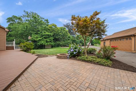 4898 Main Street Stratford CT 06614