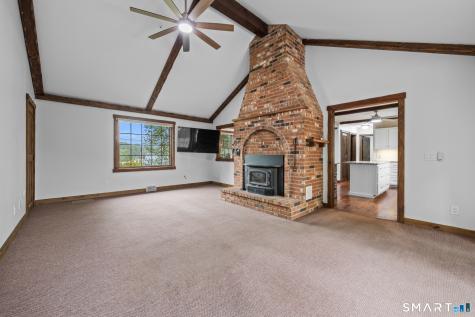 4898 Main Street Stratford CT 06614