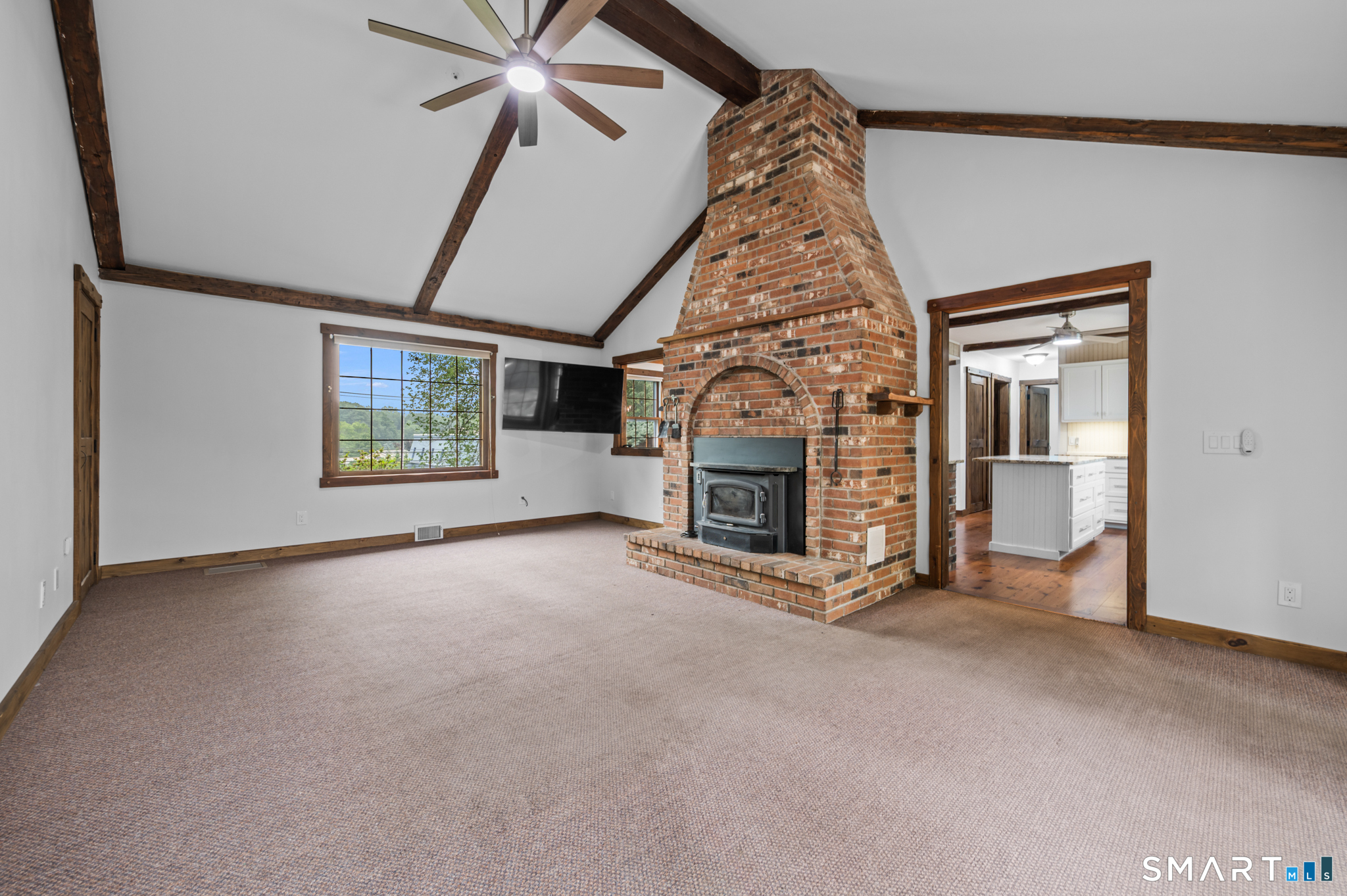 4898 Main Street Stratford CT 06614
