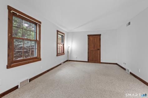 4898 Main Street Stratford CT 06614