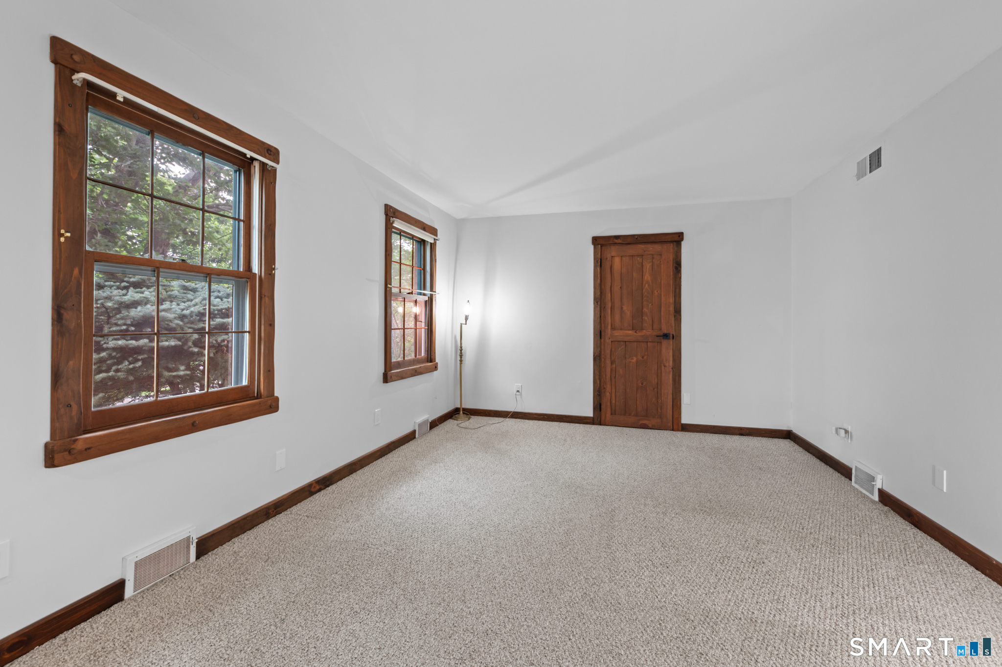 4898 Main Street Stratford CT 06614