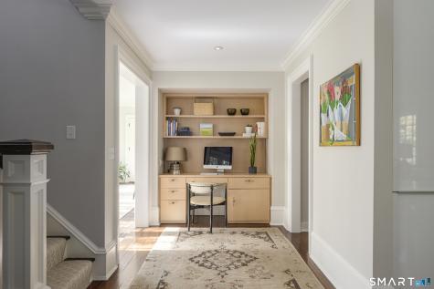 366 Hollow Tree Ridge Road Darien CT 06820