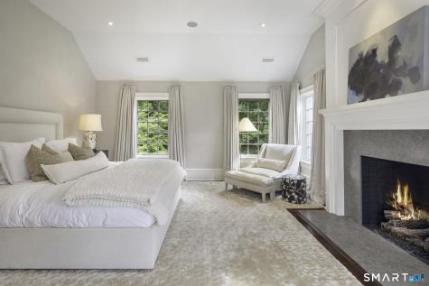 366 Hollow Tree Ridge Road Darien CT 06820