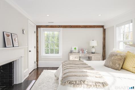 366 Hollow Tree Ridge Road Darien CT 06820