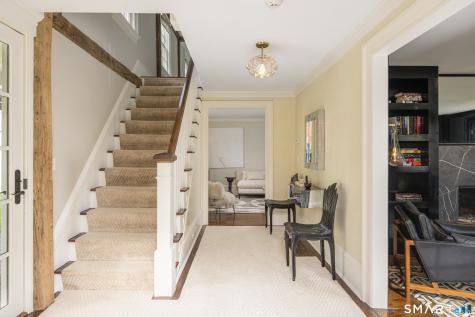 366 Hollow Tree Ridge Road Darien CT 06820