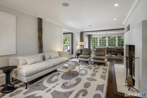 366 Hollow Tree Ridge Road Darien CT 06820