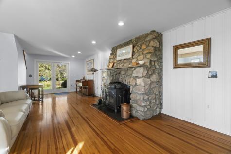 39 Gled Hill Street Stonington CT 06355