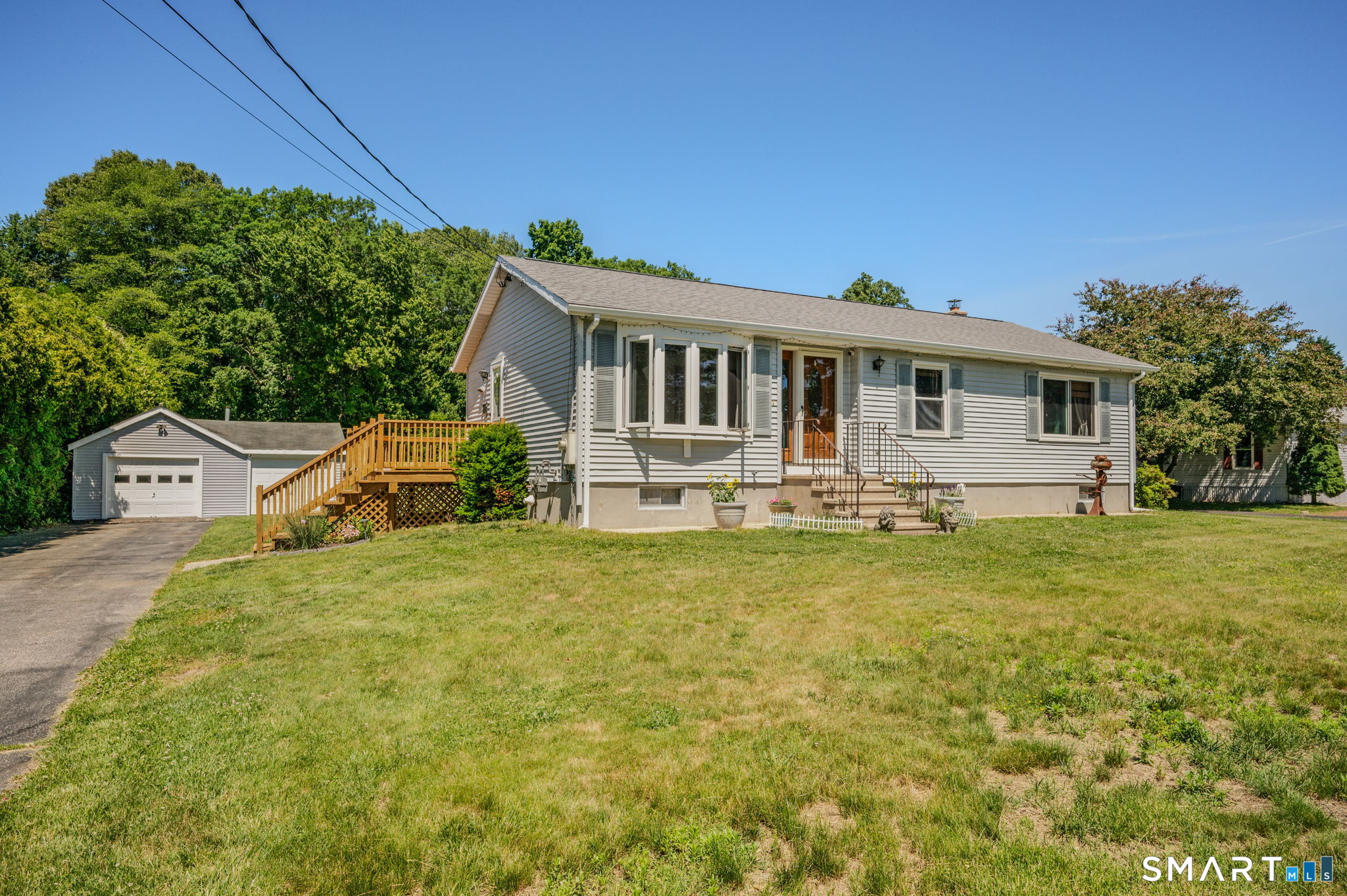 15 Pitcher Street Norwich CT 06360