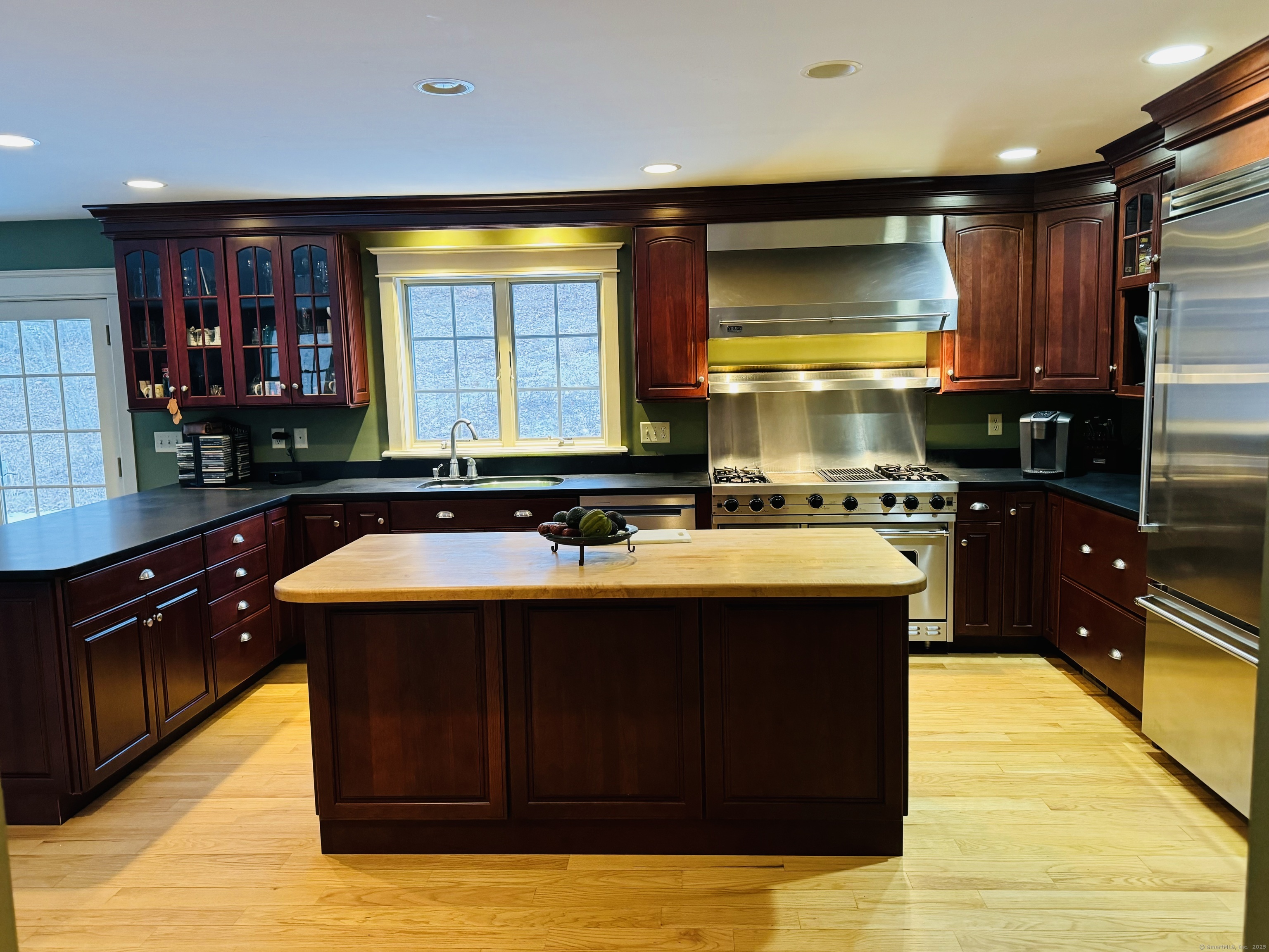 263 Tripp Hollow Road Brooklyn CT 06234