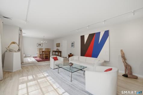 67 Wesgate Drive Stamford CT 06902